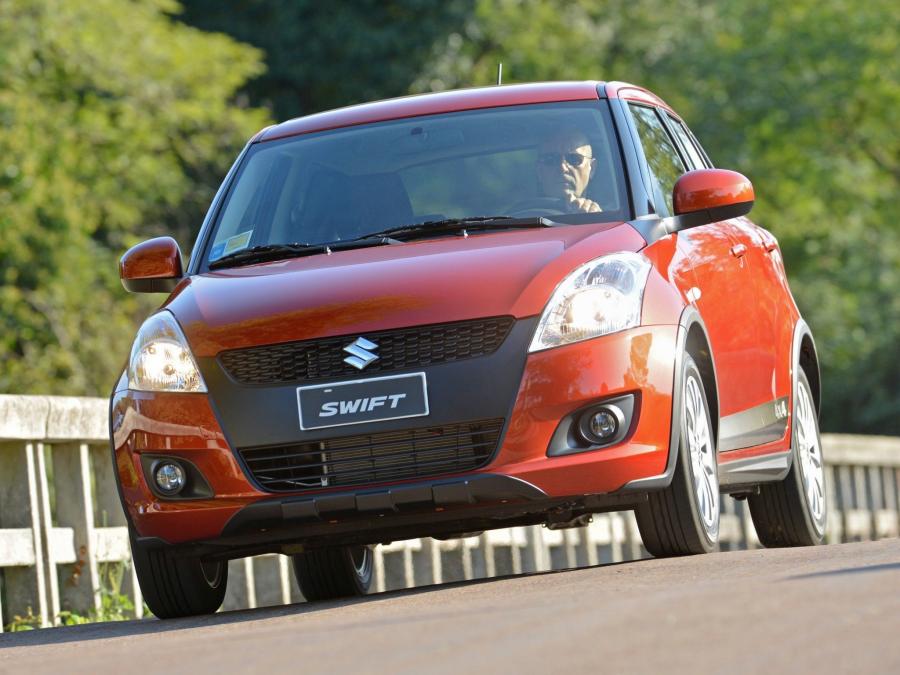  Suzuki Swift OutDoor 2012 года  (фото 8 из 14)